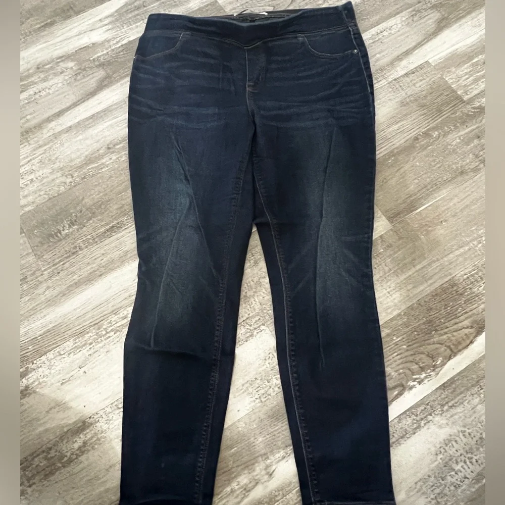 Old Navy Rockstar Jeggings - Picture 1 of 4
